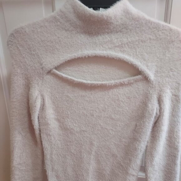 Isabel Marant White Mayers Cutout Mock Neck Peekaboo Sweater - Picture 2 of 7